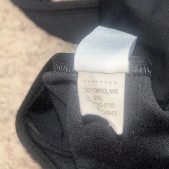 Nike Women's Black Sports Bra - Picture 4 of 4